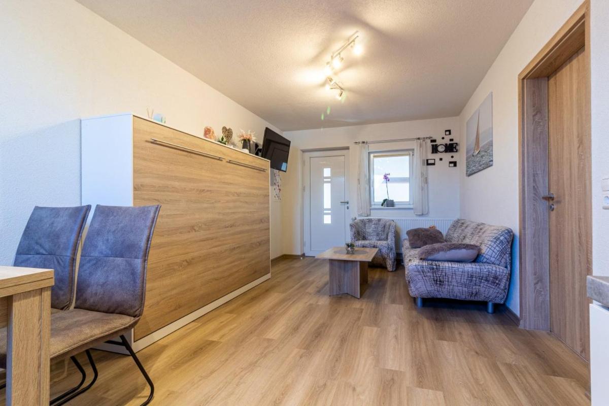 Apartment Fewo Efosa カッペル・グラーフェンハウゼン エクステリア 写真