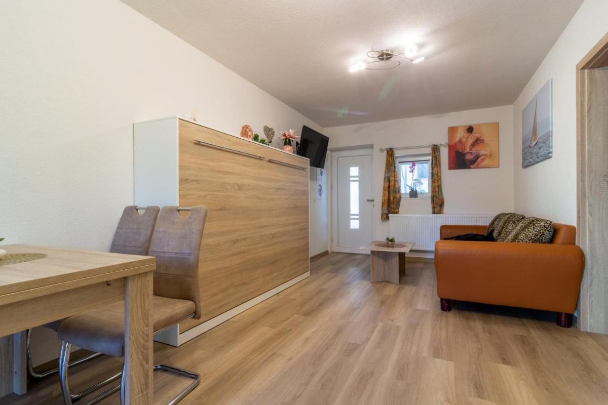 Apartment Fewo Efosa カッペル・グラーフェンハウゼン エクステリア 写真