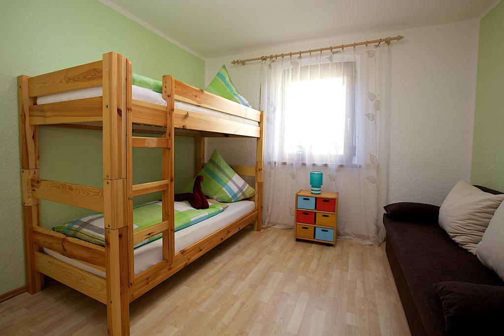 Apartment Fewo Efosa カッペル・グラーフェンハウゼン エクステリア 写真